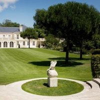 Partner A Classified Growth in a delightful setting near Bordeaux photo